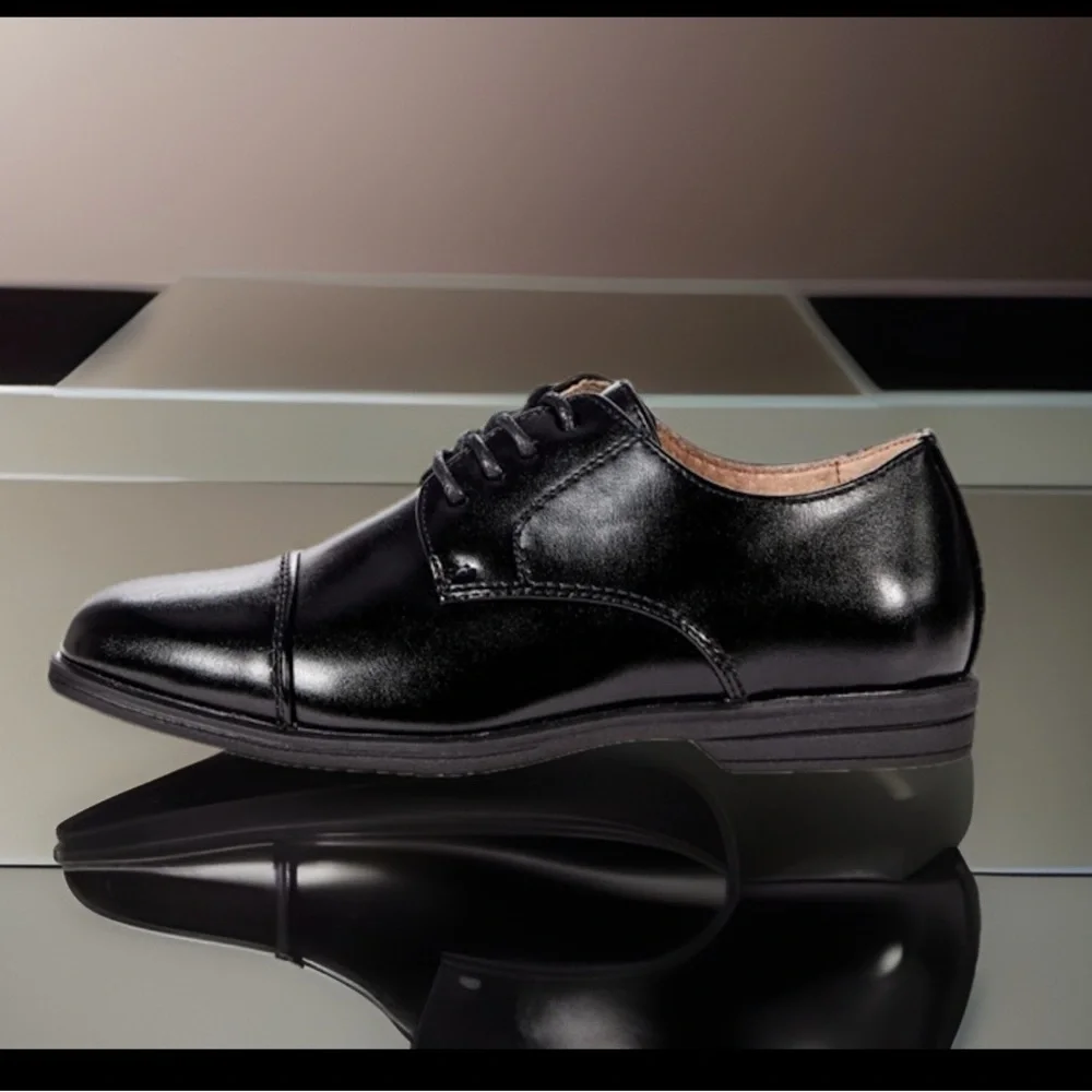 HOST PICK🙏Florsheim®Rolan Cap Toe Oxford Jr 💯Leather Memory Foam Bicycle Design
